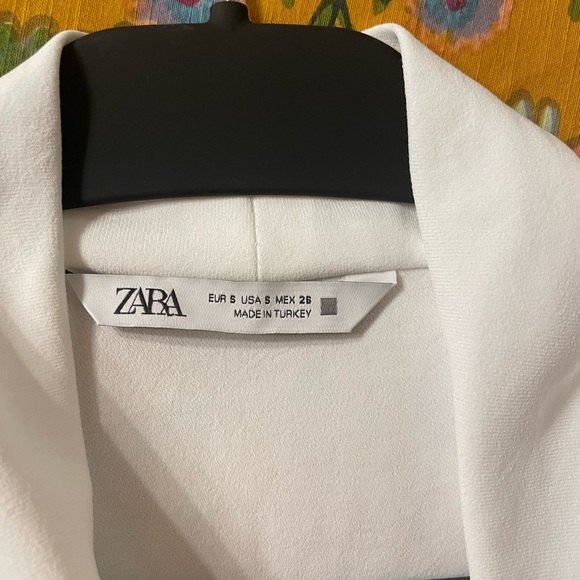 Zara top- BNWOT - Picture 3 of 4